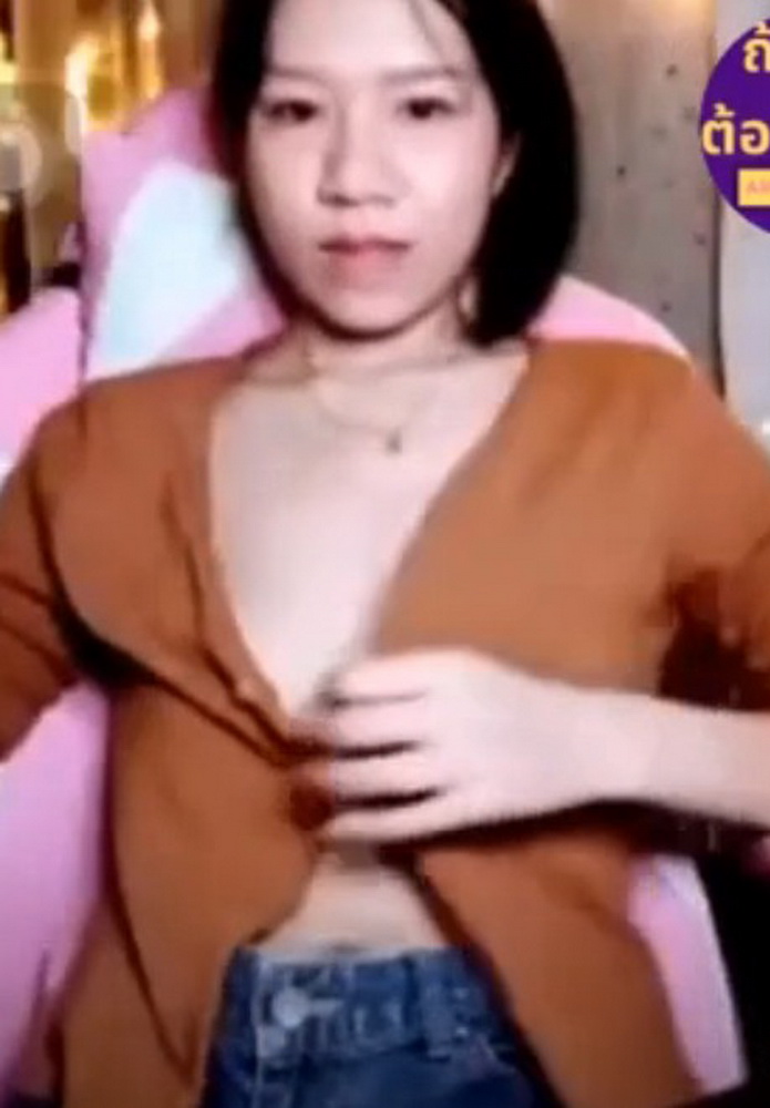 คลิปหลุดครูภาษาไทยสาวสวยล้อนักเรียนชายมาคอลเสียว