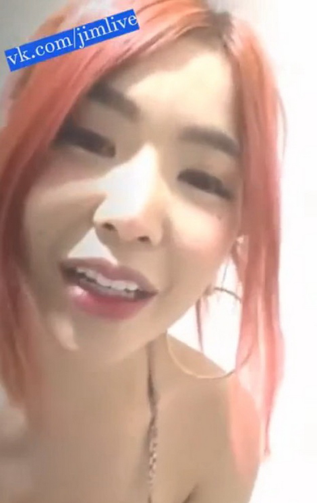 คลิปหลุด สาวนมโตโชว์ลีลาชุดว่ายน้ำ น่าจับเย็ด ร่อนเอวดี อาบน้ำโชว์