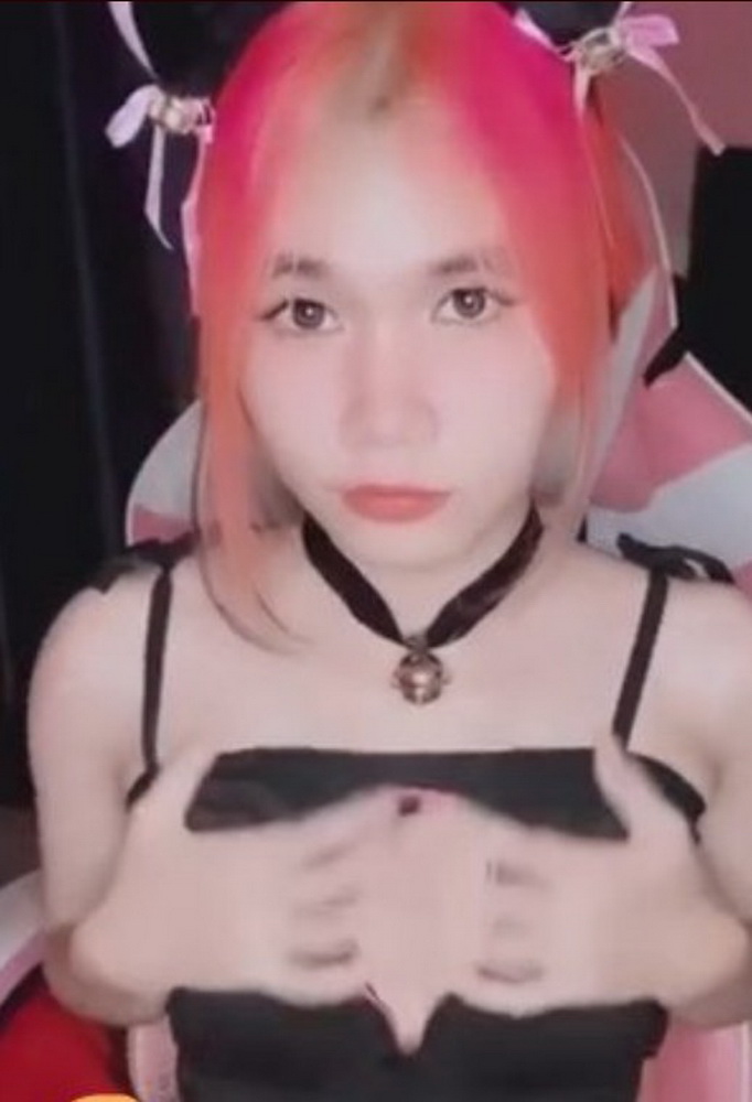 Onlyfans Mxbenma22 โชว์นมตอนผัวไม่อยู่บ้าน อัดคลิปลงโซเชี่ยล