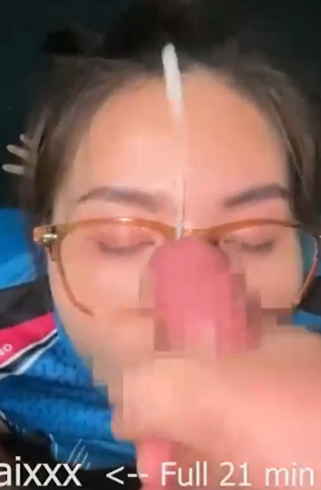 คลิปโป๊ไทย BbwThaixxx น้องแว่นอวบอิ่มจิ๋มน่าแทงให้แตกใน แหวกกางเกงในลายลูกไม้งัดมาเย็ดทุกท่า