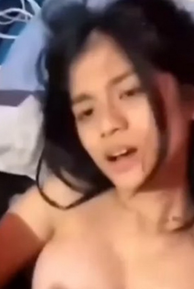คลิปหลุดจากทางบ้าน ดีลเด็กเอน เย็ดน้ำแตก เย็ดไปอัดคลิปไป