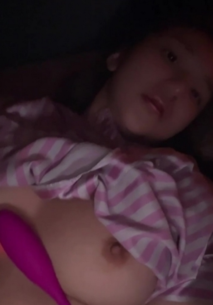 Onlyfans Mspuiyi โชว์หีสวยยั่วเย็ด