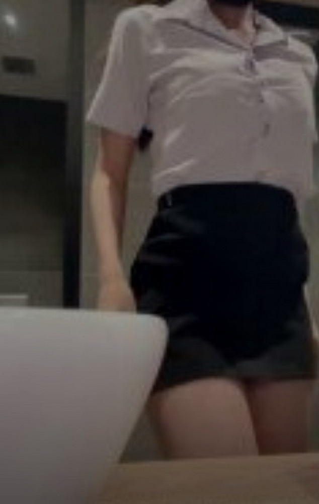 คลิปนักศึกษาน่ารักจัด โชว์หีเนียนๆ